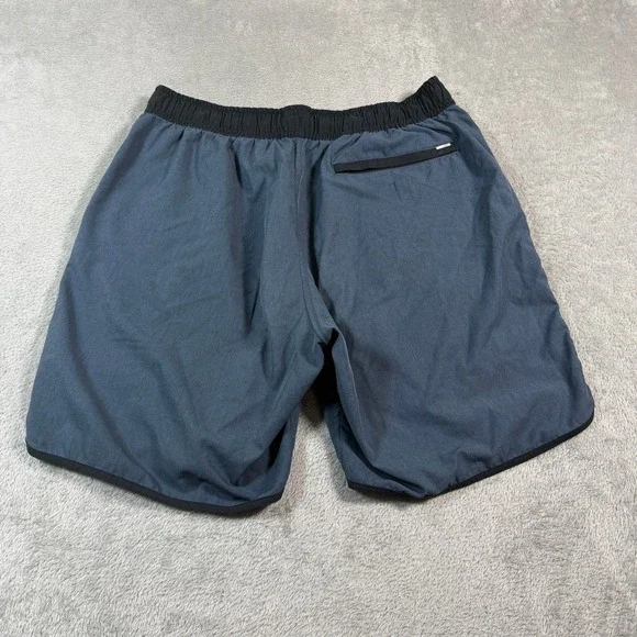 Vuori Kore Shorts Mens Medium Blue 8" Inseam Athletic Gym Activewear - Picture 2 of 8